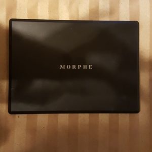 Morphe Fall Into Frost palette